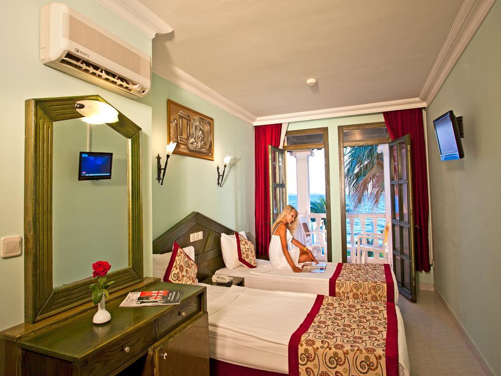 Club Tarhan Beach Didim Quarto foto