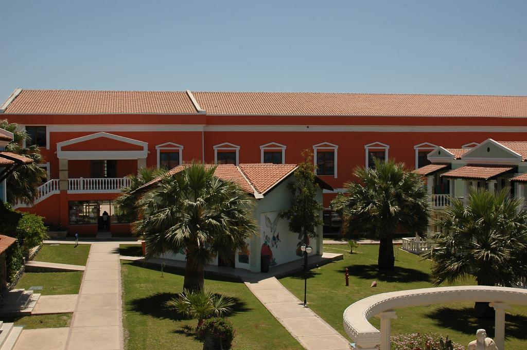 Club Tarhan Beach Didim Exterior foto